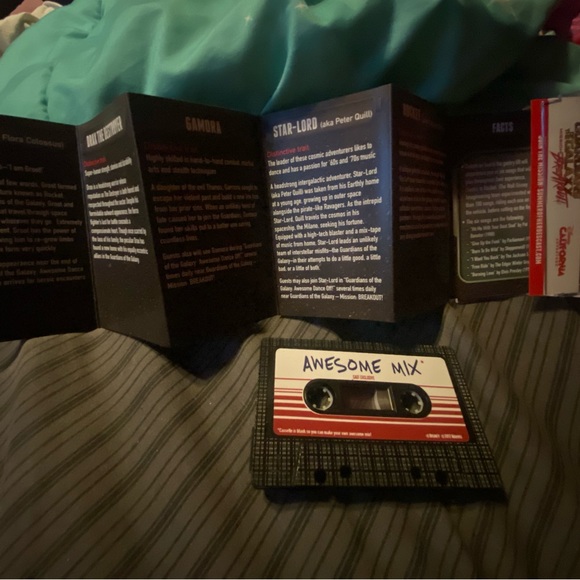Disney Guardians of the Galaxy Breakout Cast Member Exclusive Cassette Tape Rare - Picture 6 of 8